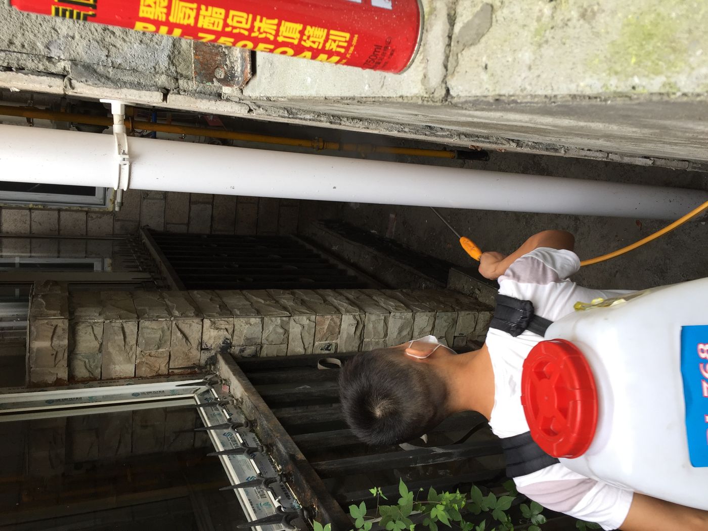快立克环保环境或建筑现场作业实拍:喷洒后现场