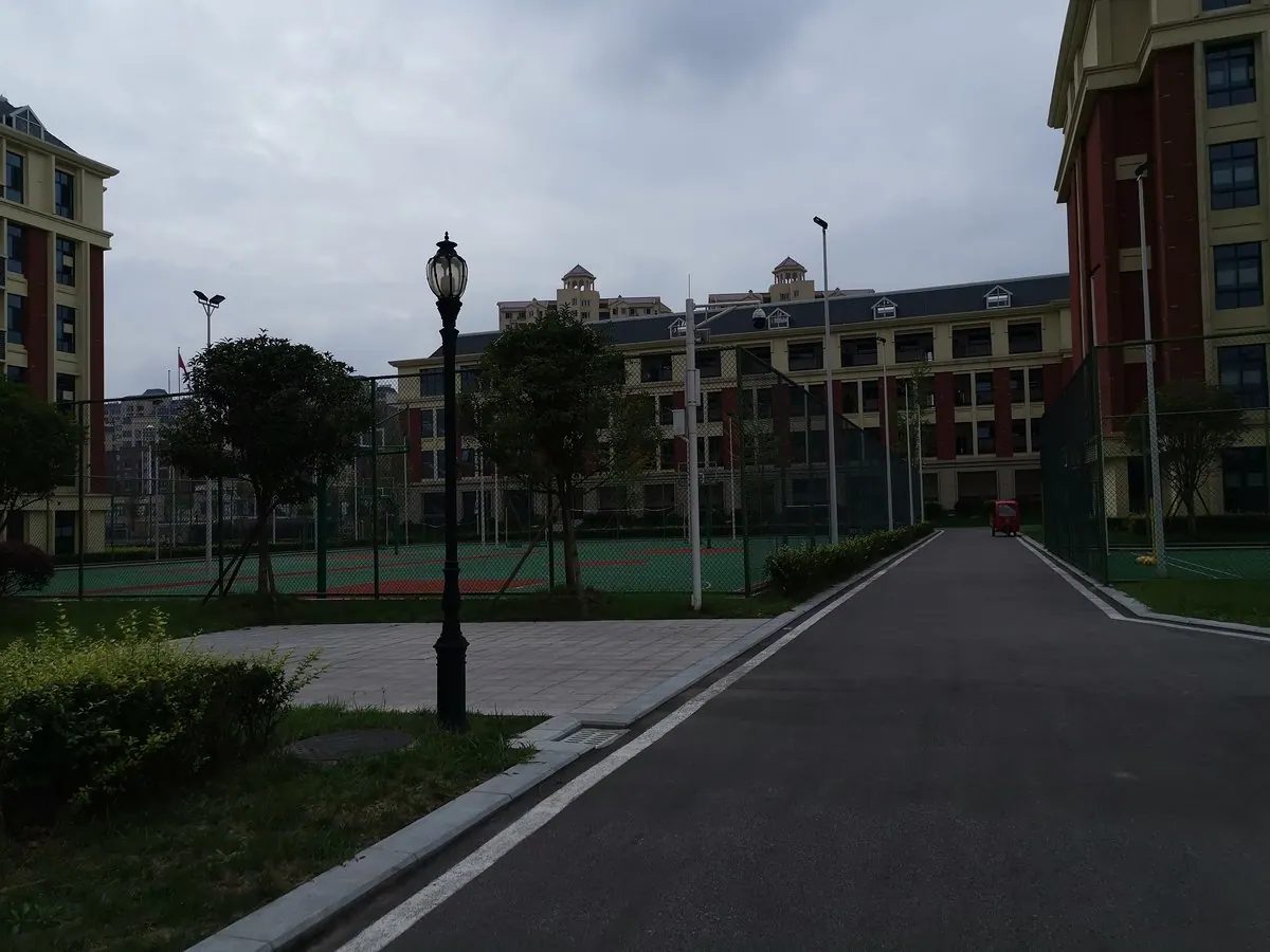 彭州市宏德学校-宿舍区处理